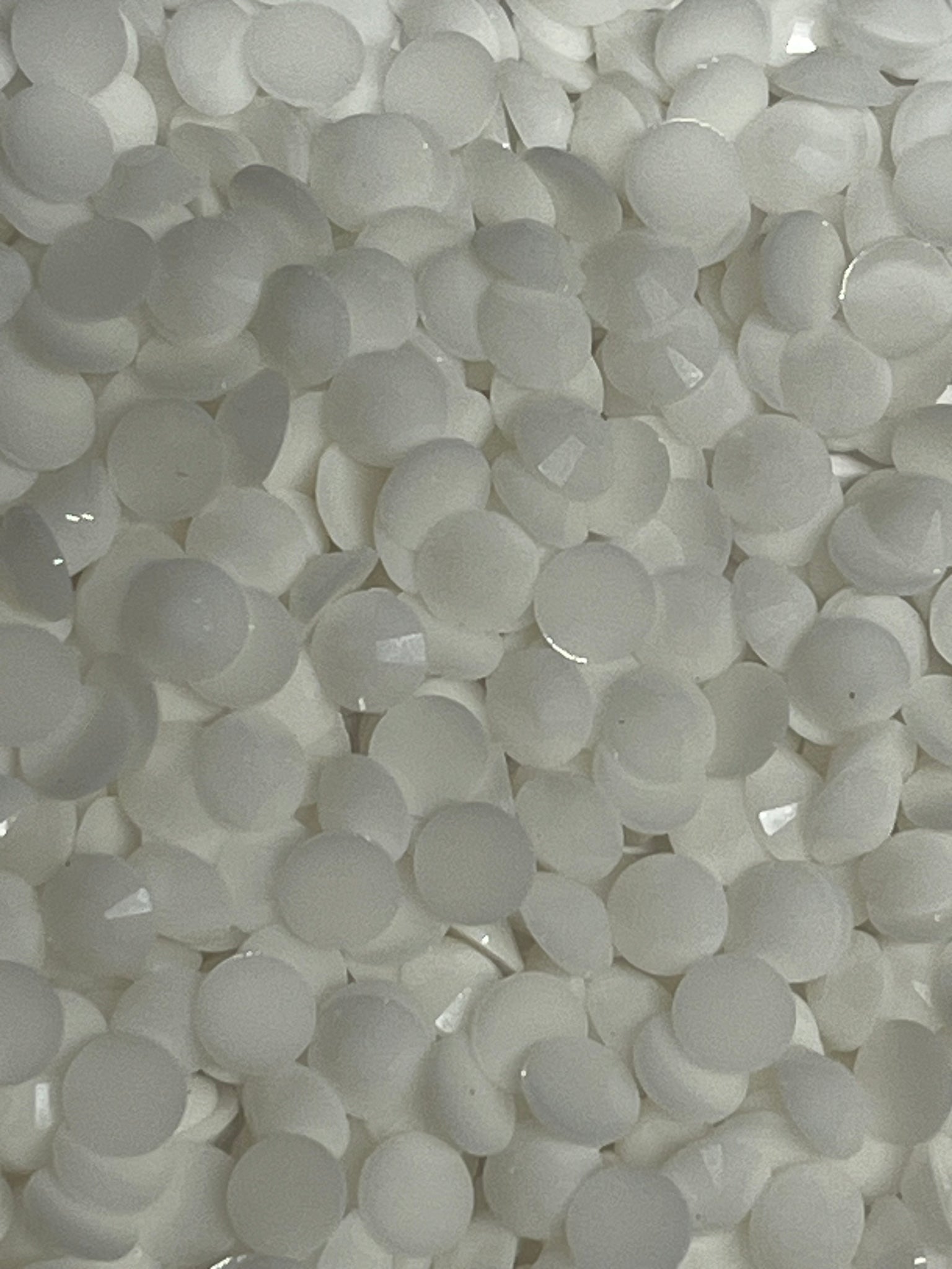 White Resin Rhinestones 4mm/ss16